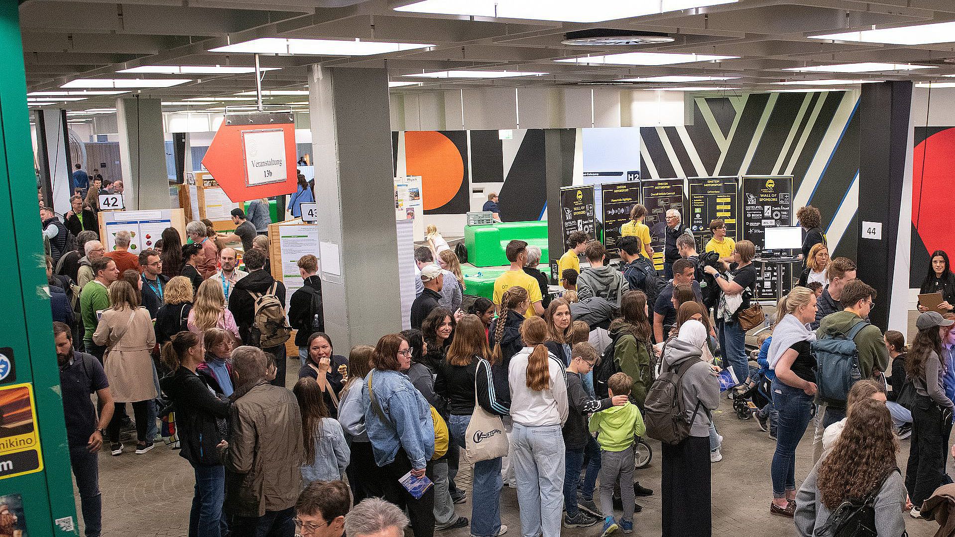 Besucherstrom am LaWi 2025 an der Uni Ulm