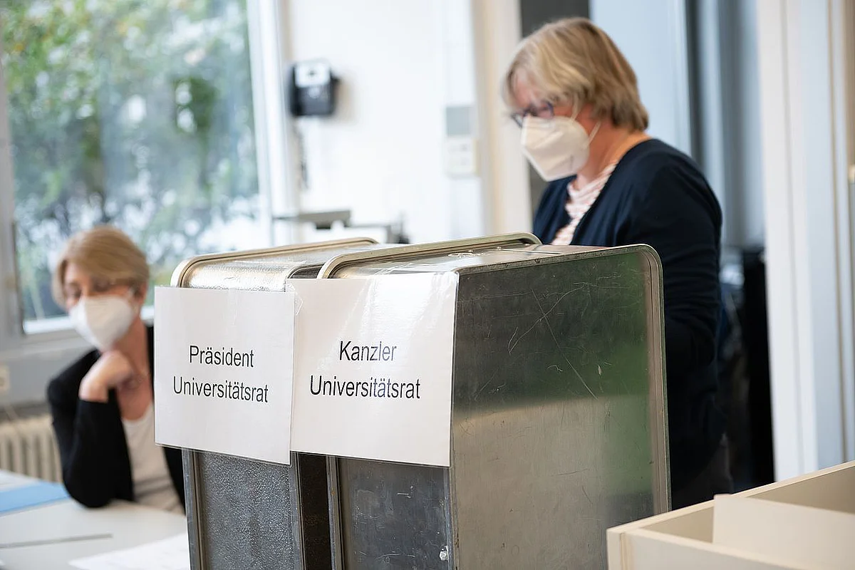 Auszählung Briefwahl Uni Ulm