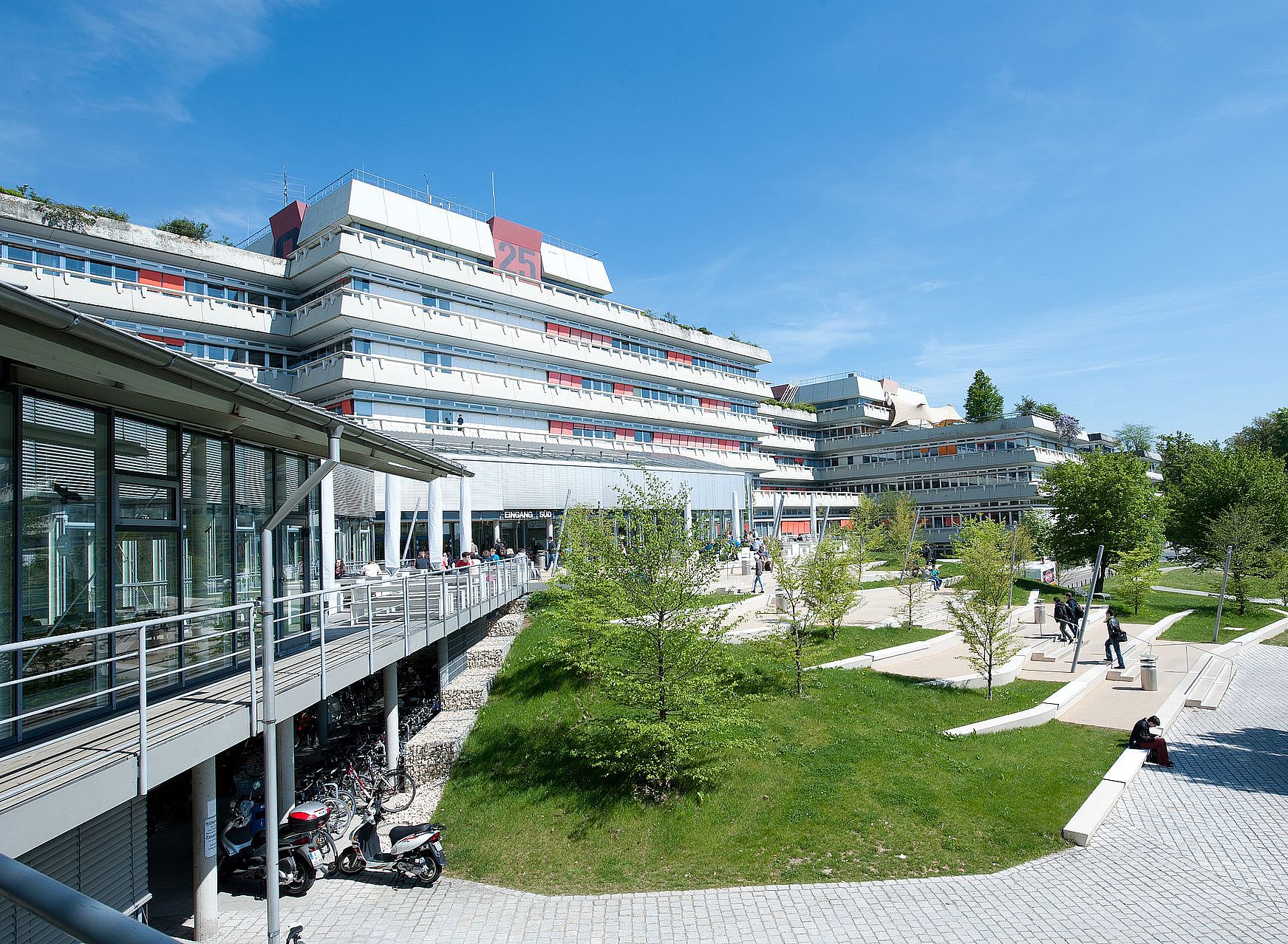 Ansicht des Eingangs Süd der Uni Ulm
