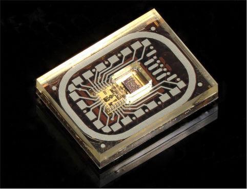 BGA-basierte antenna-in-package bei 170 GHz unter Verwendung von Glastechnologie