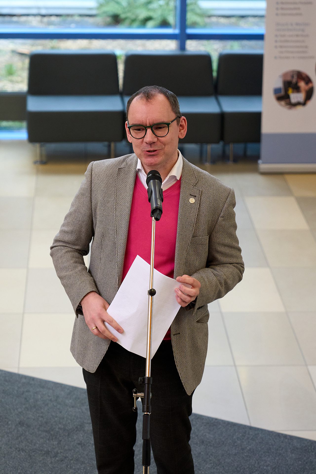 Prof. Dr. S. Wendzel Sprecher Hr. Prof. Dr. Wendzel