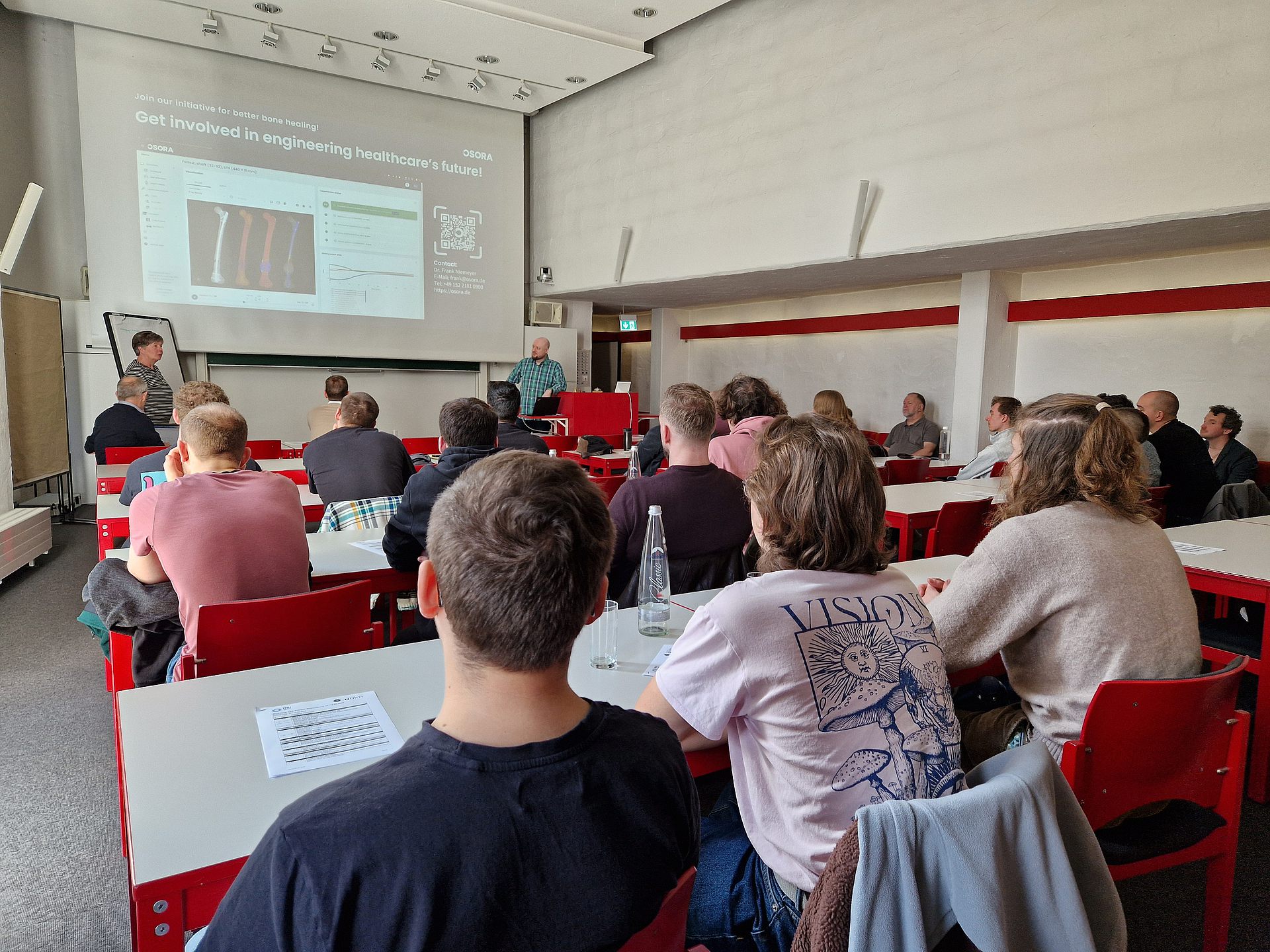 Dr. Frank Niemeyer stellt das Start-up Unternehmen OSORA vor 