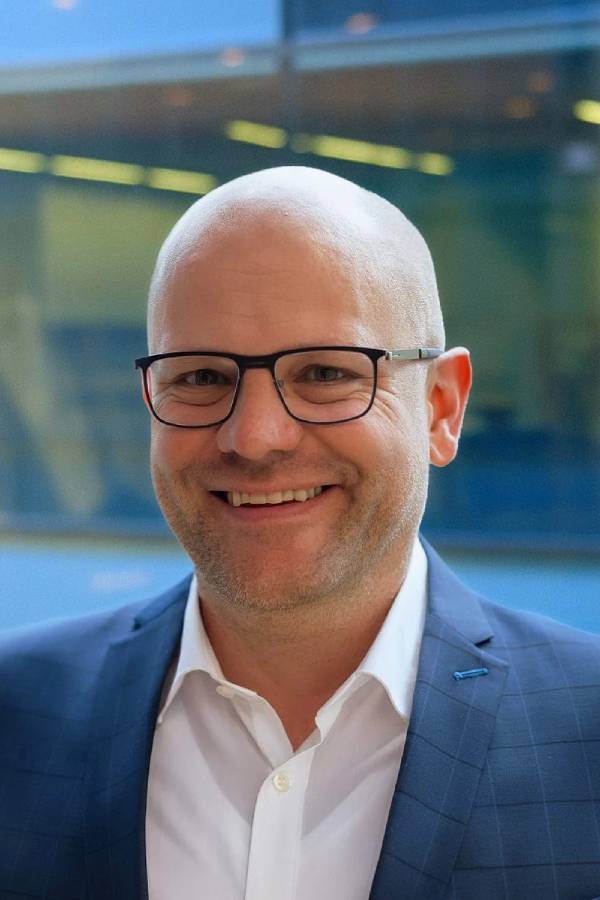 Prof. Dr. Steffen Zimmermann