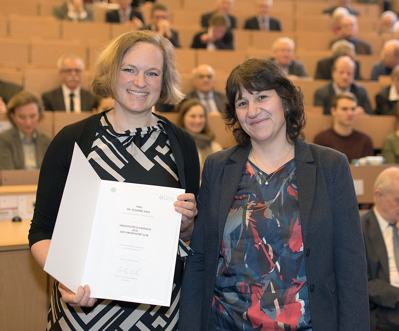 Übergabe Universitätslehrpreis 2018 Susanne Kühl