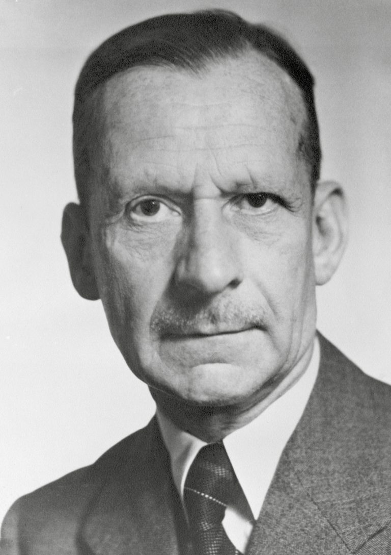 Kurt Schneider (1887 - 1967) 