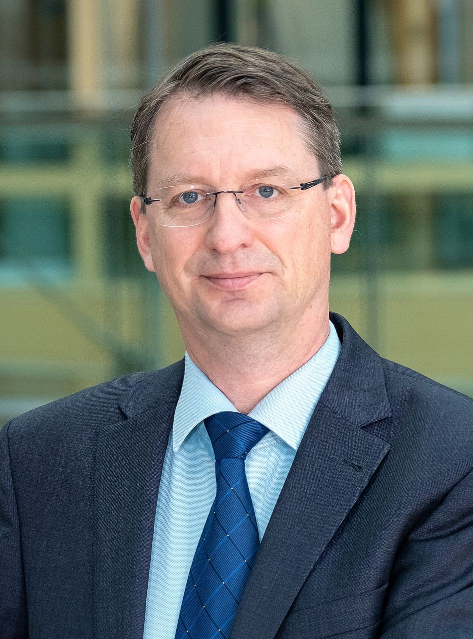 Portrait von Dr. Dirk Stenkamp