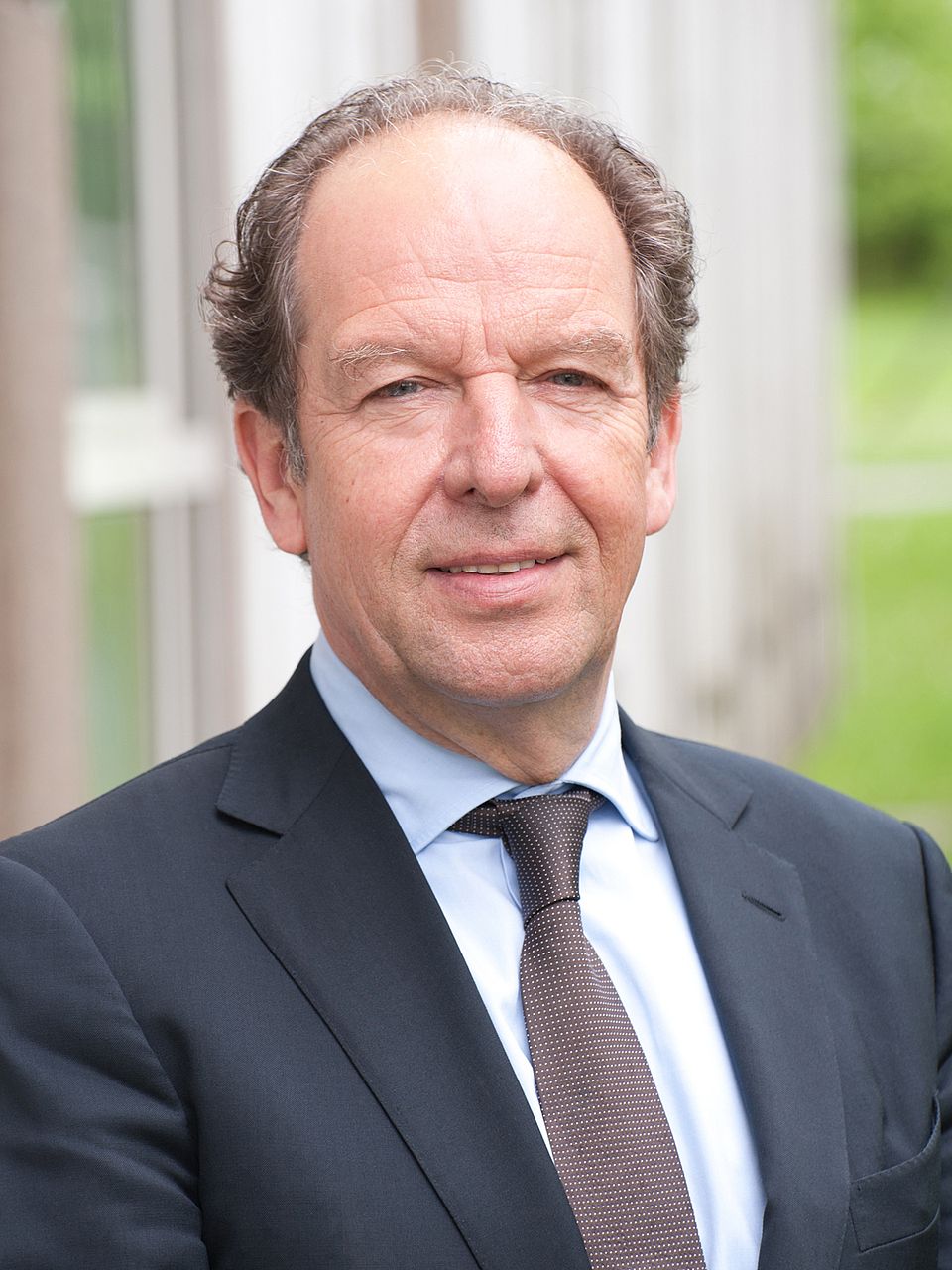 Portrait von Prof. Klaus-Michael Debatin