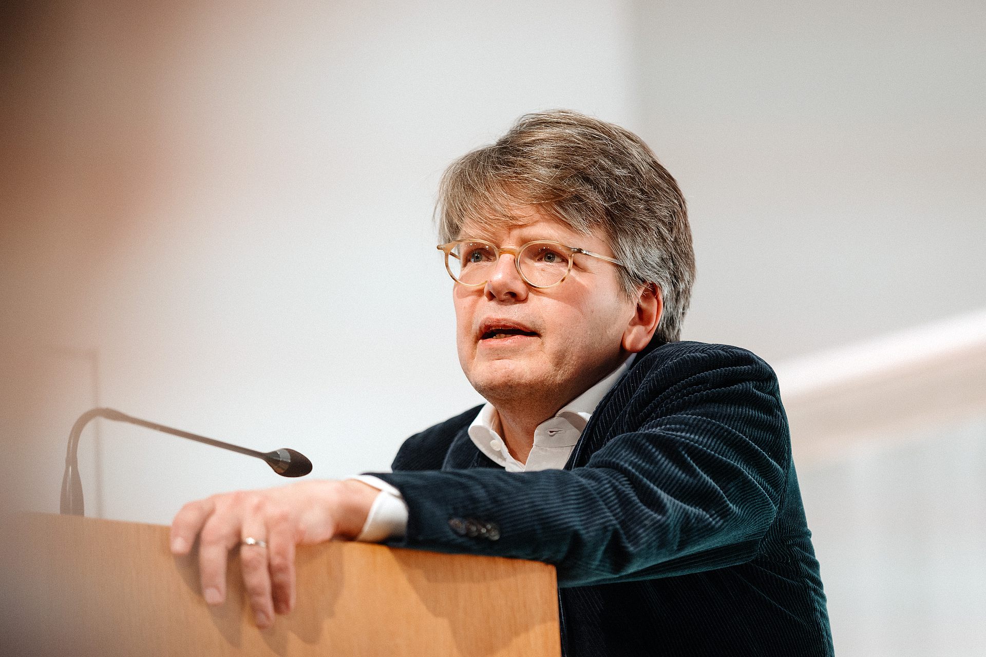 Prof. Christoph Möllers