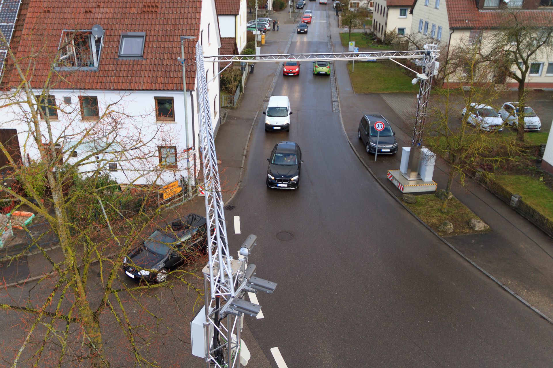 Sensoren und Kameras an einer Kreuzung