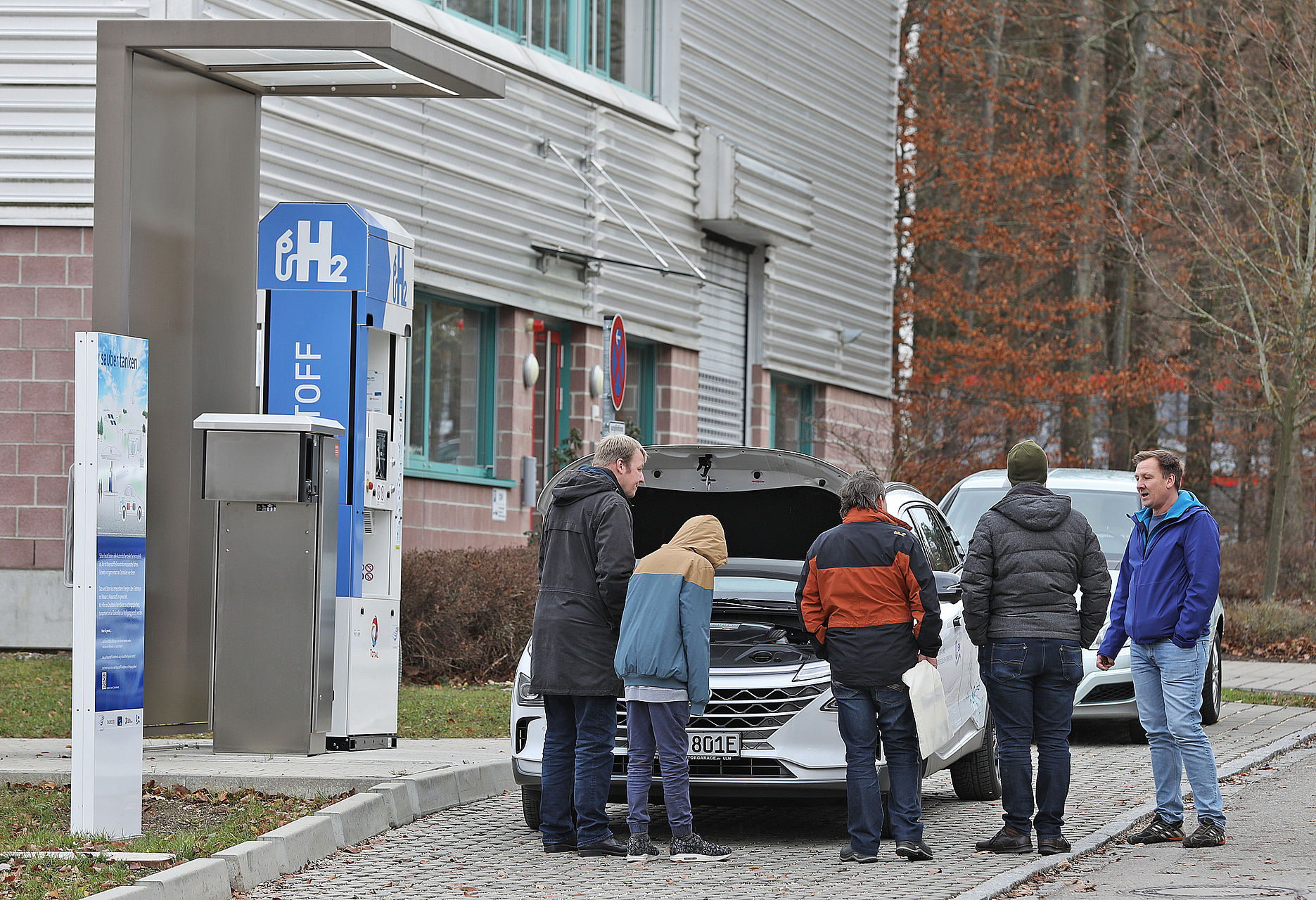 Wasserstofftankstelle des ZSW