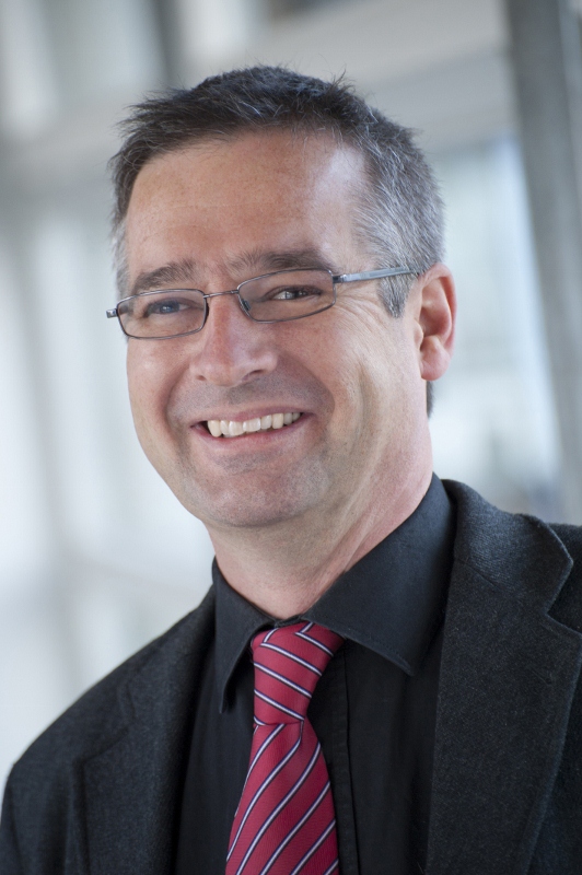 Prof. Ulrich Herr Ulrich Herr