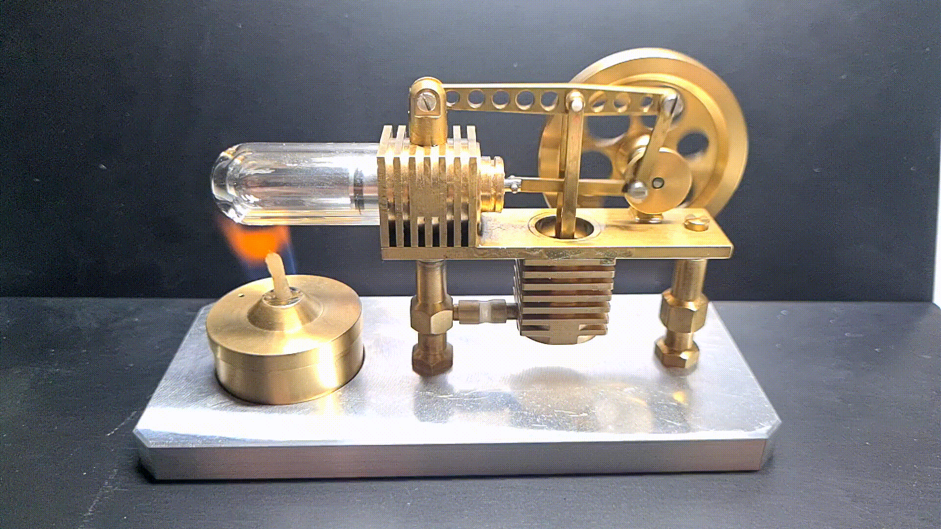 Ausbildungsprojekt Stirlingmotor
