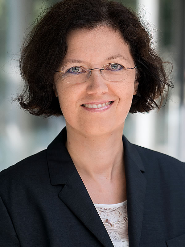 Martina Riegg - Beratung & Sachbearbeitung Martina Riegg - Beratung & Sachbearbeitung