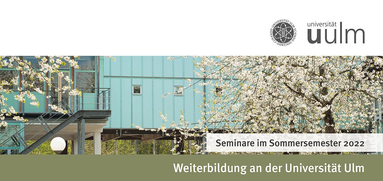 Universitätsgelände im Sommer