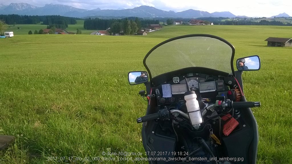 2017_07_17_mo_02_009_innova_cockpit_alpenpanorama_zwischen_barnstein_und_wimberg.jpg