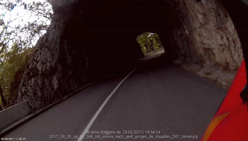 2017_08_26_sa_01_249_mit_innova_nach_genf_gorges_de_nouailles_D67_tunnel.jpg