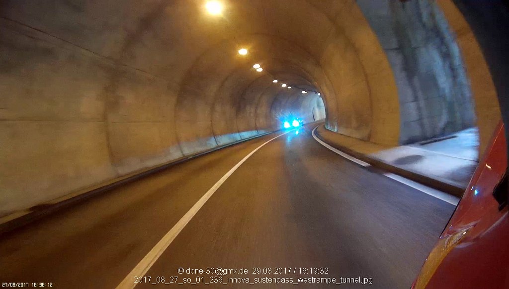 2017_08_27_so_01_236_innova_sustenpass_westrampe_tunnel.jpg