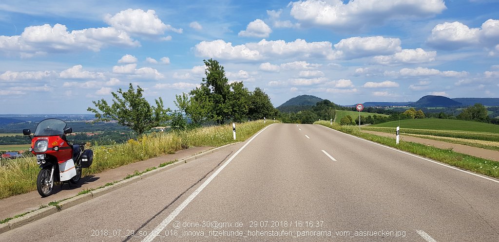 2018_07_29_so_02_018_innova_ritzelrunde_hohenstaufen_panorama_vom_aasruecken.jpg