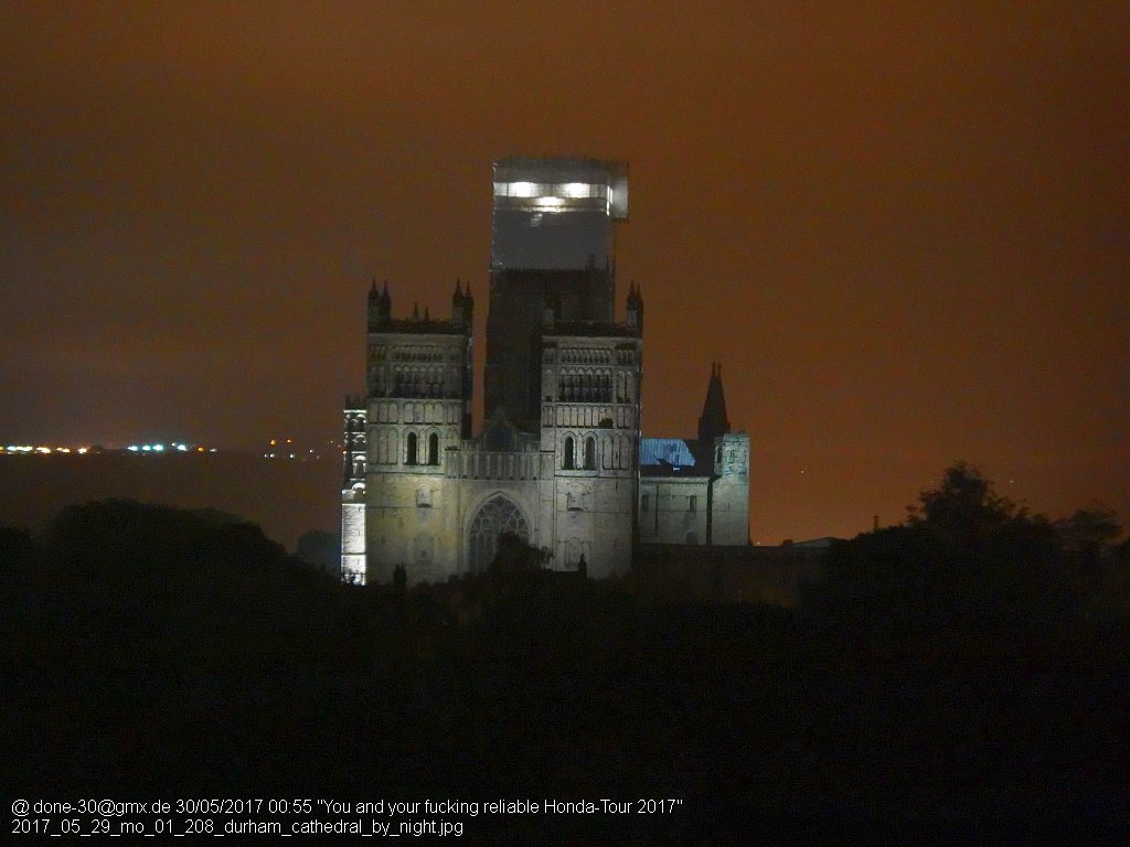 2017_05_29_mo_01_208_durham_cathedral_by_night.jpg