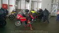 2017_05_22_mo_01_105_faehre_pride_of_burgundy_fahrzeugdeck_mopeds_verzurren